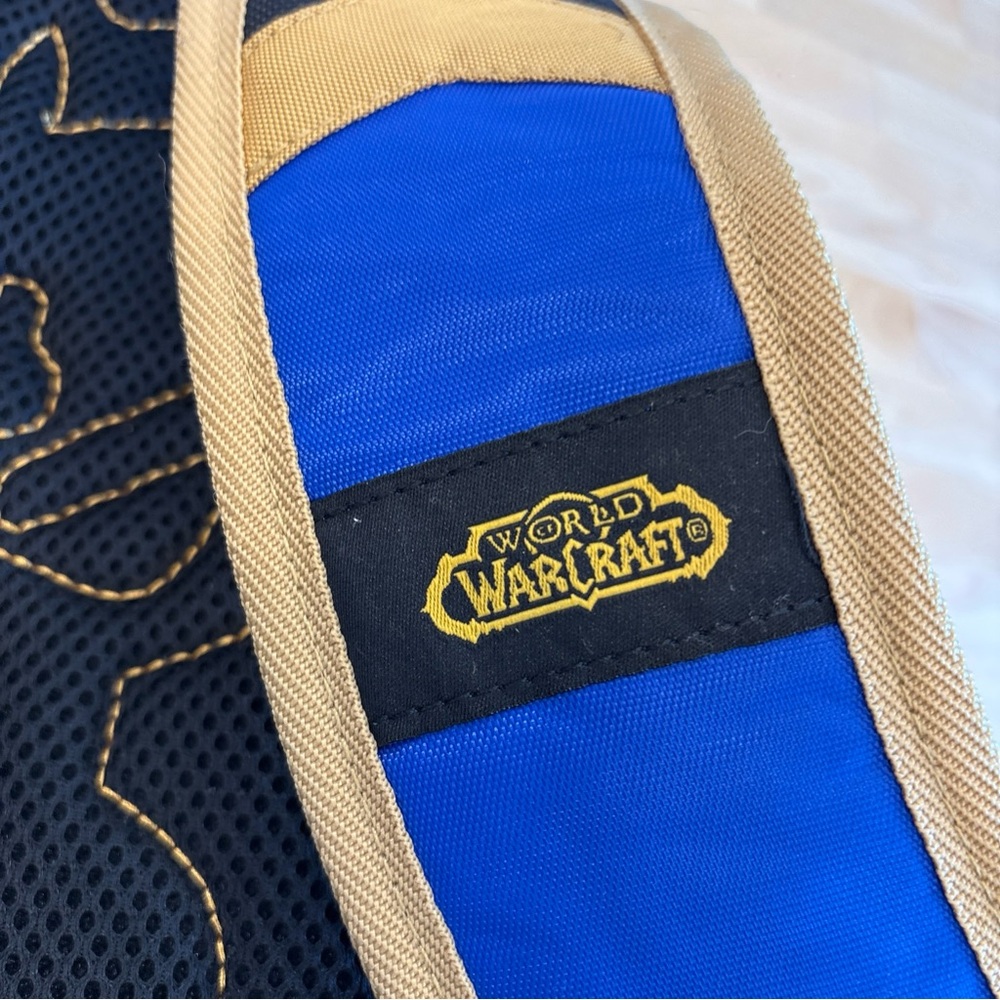 Blizzcon 2019 World of Warcraft Alliance Gamer Utility Backpack Blizzard EUC - Picture 3 of 7